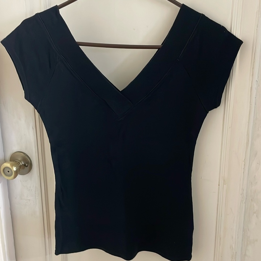 GAP sleeveless shirt
